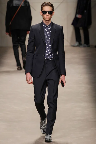 Look 36